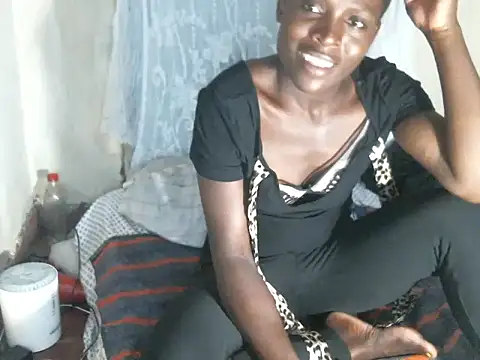 Snapshot of cute-shamza chatting on 12.21.25 cute-shamza online show from 12.21.25