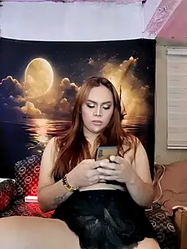 Snapshot of _MissKhimberlyXxx_ chatting on 09.13.25 MissKhimberlyXxx online show from 09.13.25