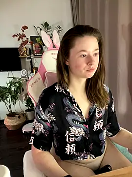 Snapshot of sweetest_pie chatting on 10.26.25 sweetest pie online show from 10.26.25