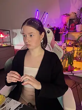 sweetest pie online show from 12.18.25