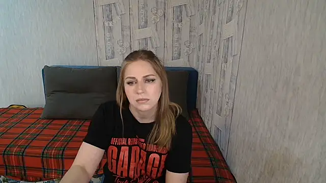 Snapshot of Pilly_green_ chatting on 02.15.26 Pilly green online show from 02.15.26