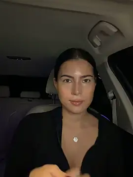 clairewntr online show from 10.21.25