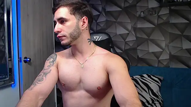 Latino stud4u online show from 10.03.25