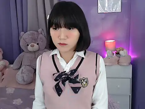 urlovelyfreya online show from 10.31.25