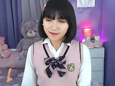 urlovelyfreya online show from 11.14.25