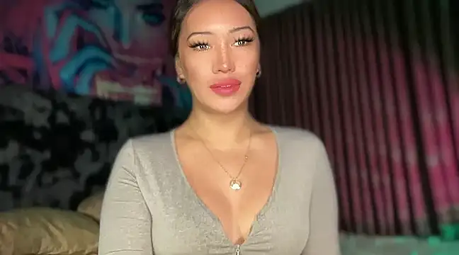 Snapshot of Jasmine_Elcock chatting on 03.17.25 Jasmine Elcock online show from 03.17.25