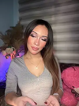 Snapshot of Jasmine_Elcock chatting on 10.17.25 Jasmine Elcock online show from 10.17.25