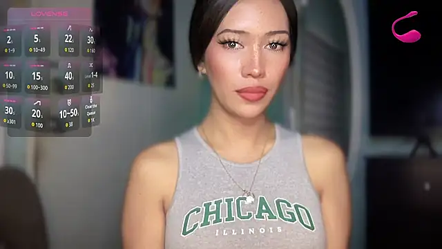 Snapshot of Jasmine_Elcock chatting on 10.24.25 Jasmine Elcock online show from 10.24.25