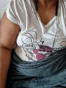 Snapshot of Telugu_manjula chatting on 10.27.25 Telugu manjula online show from 10.27.25