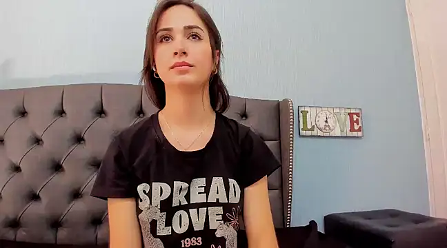 AndreaStivens online show from 02.28.25