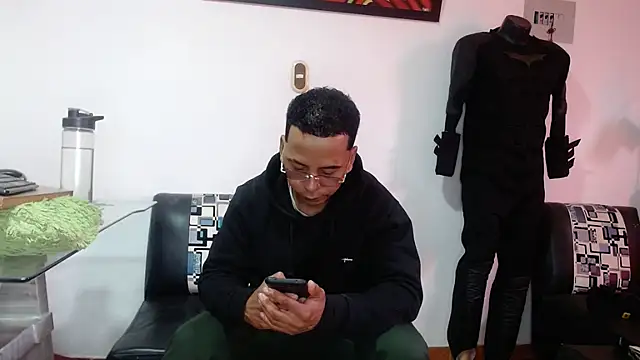 Black hot266 online show from 11.27.25