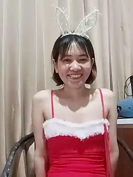 Little suzy5 online show from 12.21.24