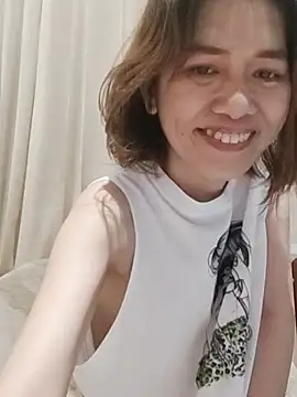 Little suzy5 online show from 02.17.25