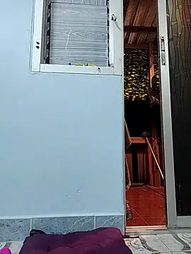 Little suzy5 online show from 11.27.25