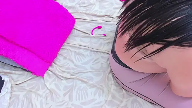 MiaCelestte online show from 02.13.25