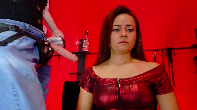 Snapshot of MistressSlut1 chatting on 01.13.25 MistressSlut1 online show from 01.13.25