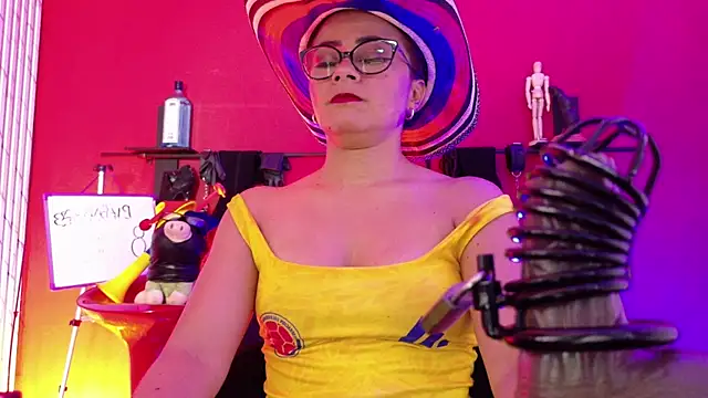 MistressSlut1 online show from 07.07.26