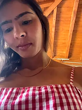 Snapshot of RouseColins chatting on 12.14.25 RouseColins online show from 12.14.25