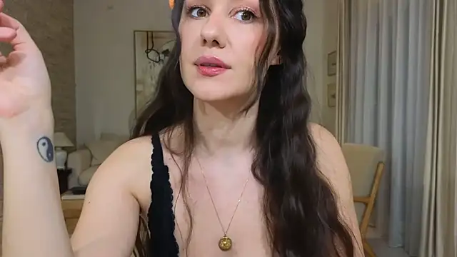 diamond desiree online show from 03.15.26