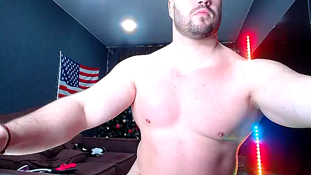 Snapshot of muscularjohnforuX chatting on 02.12.25 muscularjohnforuX online show from 02.12.25