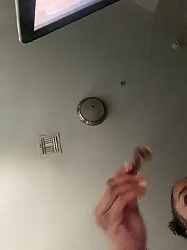 CutieFrmthehood online show from 01.26.25