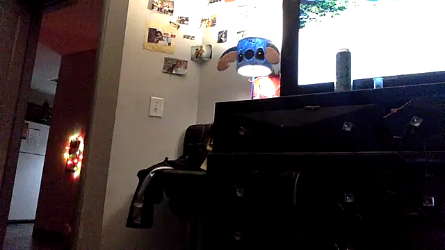 CutieFrmthehood online show from 02.24.26