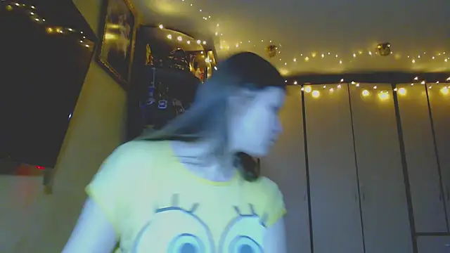 Snapshot of Klementa chatting on 12.13.24 Klementa online show from 12.13.24