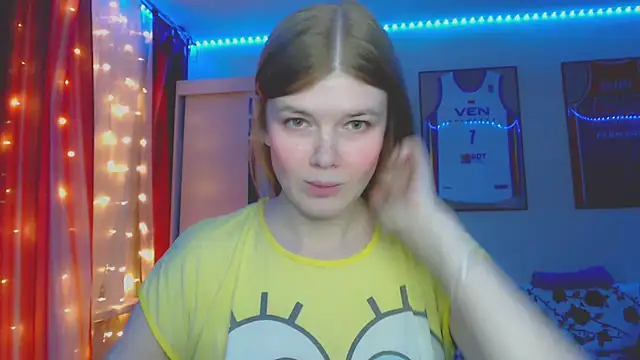 Snapshot of Klementa chatting on 09.11.25 Klementa online show from 09.11.25