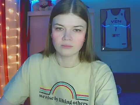 Snapshot of Klementa chatting on 02.02.26 Klementa online show from 02.02.26