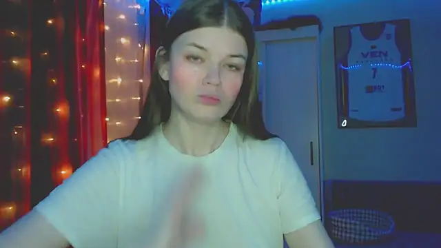 Snapshot of Klementa chatting on 03.05.26 Klementa online show from 03.05.26