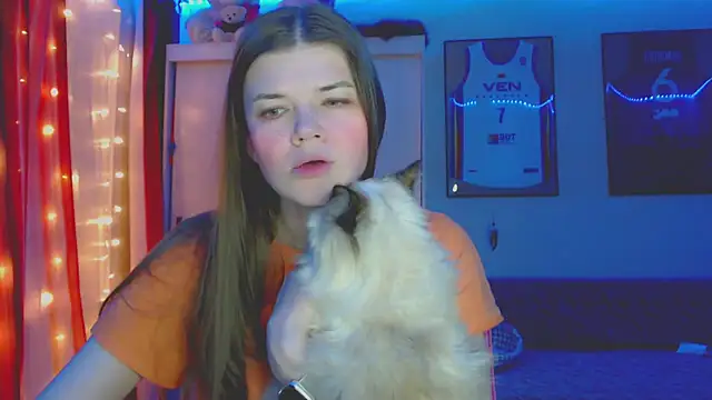 Snapshot of Klementa chatting on 03.16.26 Klementa online show from 03.16.26