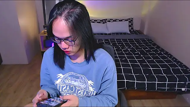 Ur temptress sam online show from 01.18.25