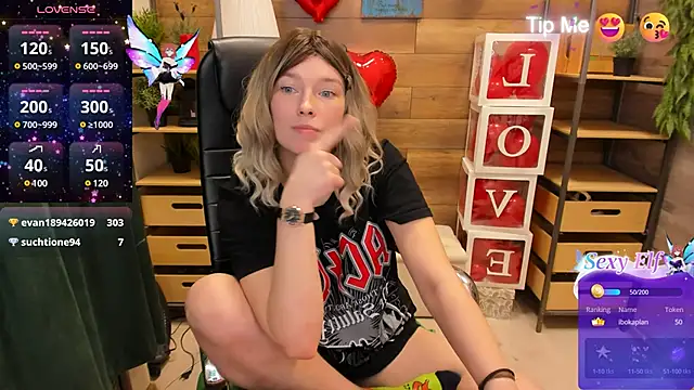  fiona Love online show from 02.18.25