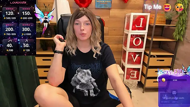  fiona Love online show from 02.22.25