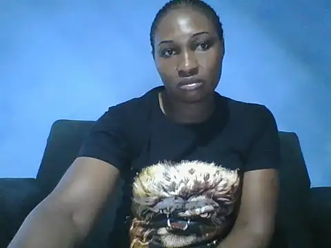 Snapshot of cute_lavenda chatting on 06.20.26 cute lavenda online show from 06.20.26