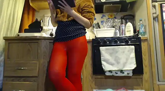 Snapshot of sexyinpantyhose chatting on 12.30.24 sexyinpantyhose online show from 12.30.24