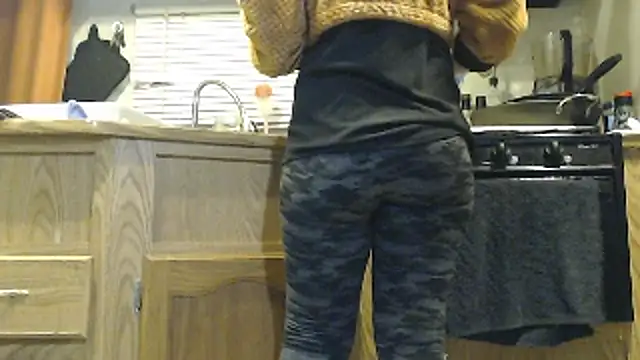 Snapshot of sexyinpantyhose chatting on 01.05.25 sexyinpantyhose online show from 01.05.25