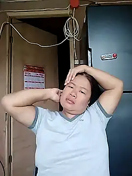 Snapshot of lickmepussy21 chatting on 02.02.26 lickmepussy21 online show from 02.02.26