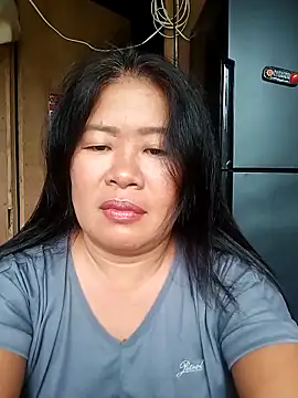 Snapshot of lickmepussy21 chatting on 02.05.26 lickmepussy21 online show from 02.05.26