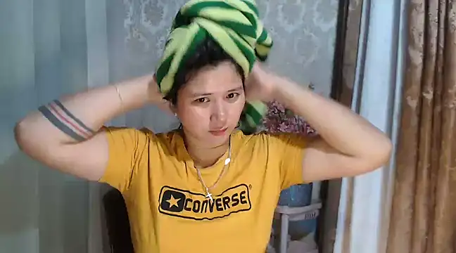 MS Isabella Snow92 online show from 02.07.25