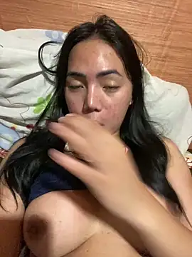 Snapshot of Martha_pookerxxx chatting on 03.15.25 Martha pookerxxx online show from 03.15.25