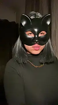 nenalayla online show from 11.23.25