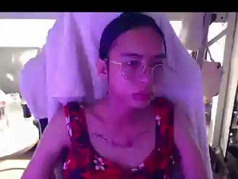sexybigcockandtits online show from 12.07.24