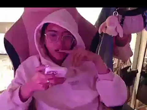 sexybigcockandtits online show from 12.10.24