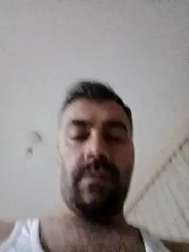 Snapshot of kevgir08 chatting on 10.27.25 kevgir08 online show from 10.27.25