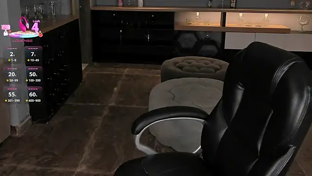 MadelineFox online show from 04.10.26