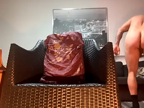 Tyyson03 online show from 11.24.25