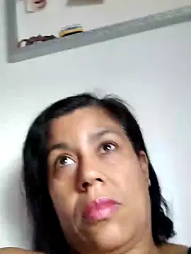 Snapshot of Molly_newman6 chatting on 09.21.25 Molly newman6 online show from 09.21.25