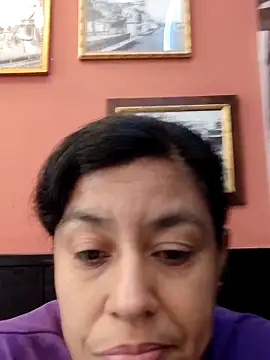 Snapshot of Molly_newman6 chatting on 11.01.25 Molly newman6 online show from 11.01.25