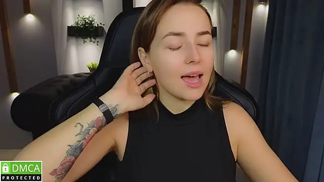 Mira Mermayd online show from 01.05.25